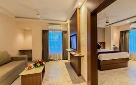 Zip By Spree Hotels Shirdi - Walkable Distance From Sai Baba Temple